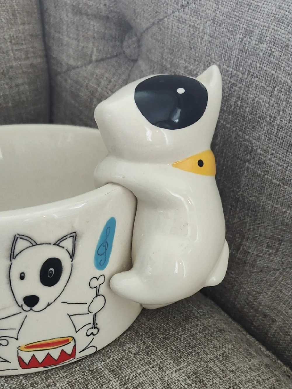 Colorful Ceramic Dog Bowl with Dog Graphics And Colorful Circles Interior